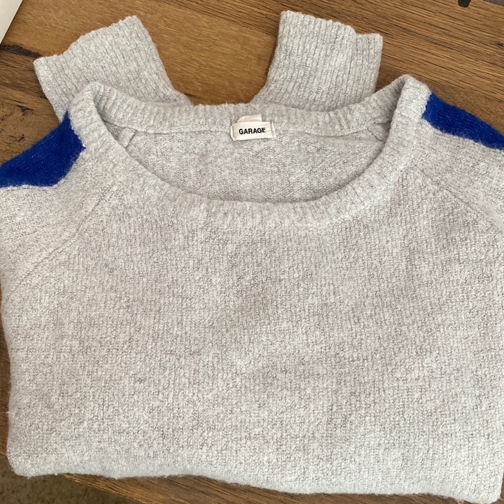 Garage sweater size Small